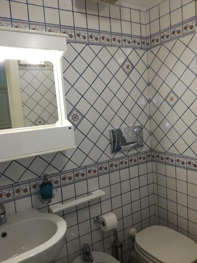 Cairoli 79 Apartment Bari Ngoại thất bức ảnh
