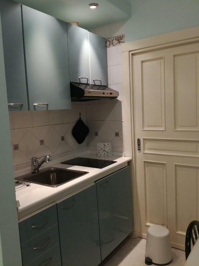 Cairoli 79 Apartment Bari Ngoại thất bức ảnh