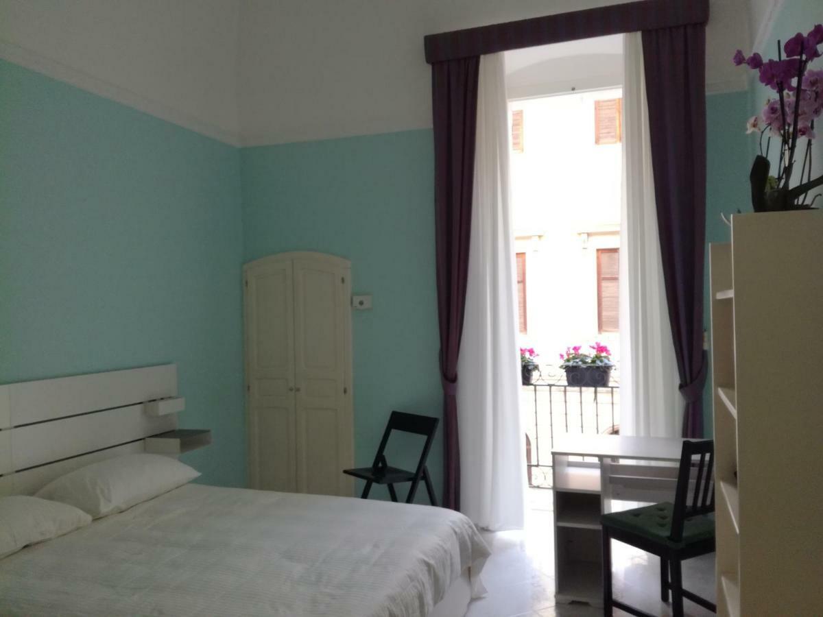 Cairoli 79 Apartment Bari Ngoại thất bức ảnh